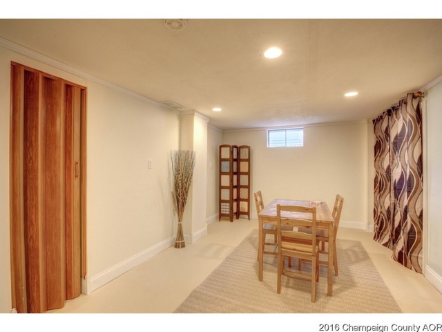 2009 Broadmoor, Champaign, IL 61821 photo 15