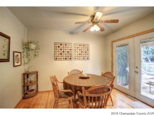 2009 Broadmoor, Champaign, IL 61821 photo 4