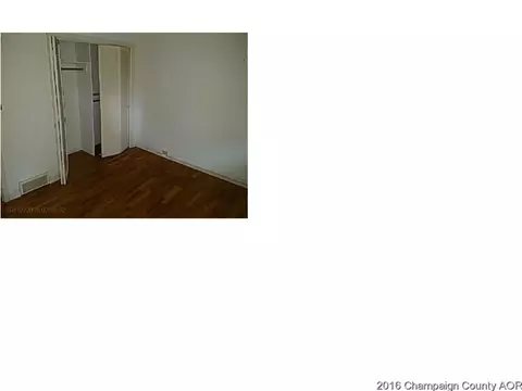 213 Hillside Ln, Bloomington, IL 61701 photo 7