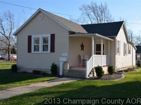 430 E Washington, Arcola, IL 61910 photo 1