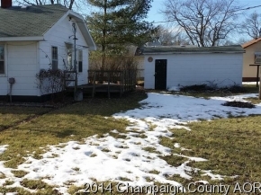 612 E Illinois St, Arthur, IL 61911 photo 2