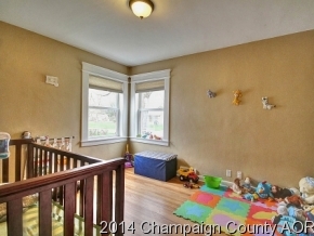 307 S Draper, Champaign, IL 61821 photo 5