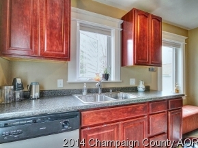 307 S Draper, Champaign, IL 61821 photo 11