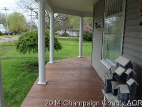 416 E Jefferson, Arcola, IL 61910 photo 2