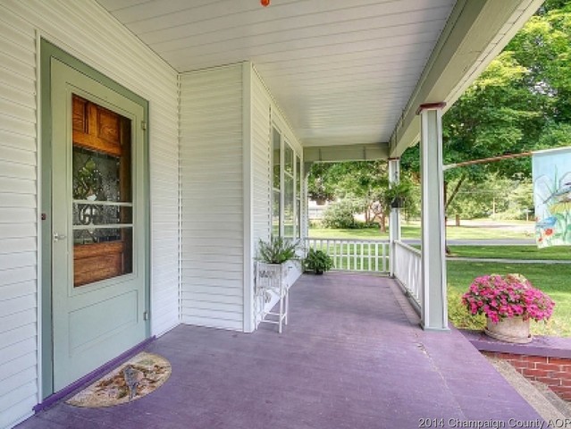 201 E Jefferson, Philo, IL 61864 photo 2