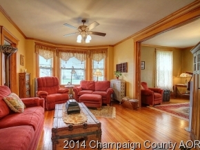 201 E Jefferson, Philo, IL 61864 photo 9