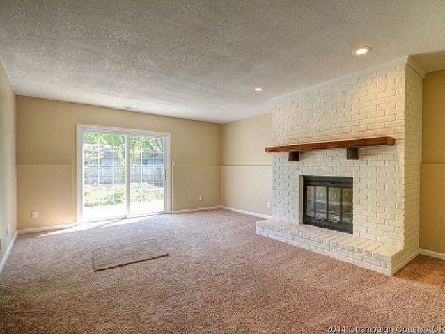 1050 Pinecrest Dr, Rantoul, IL 61866 photo 16