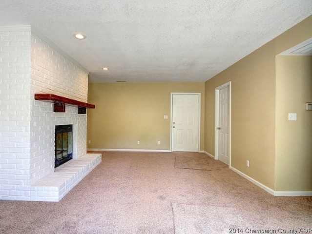 1050 Pinecrest Dr, Rantoul, IL 61866 photo 15