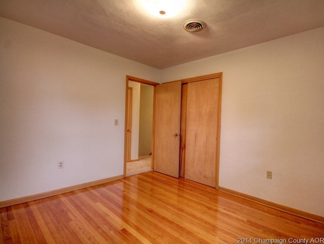 300 Phillips Dr, Rantoul, IL 61866 photo 13