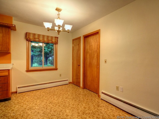 300 Phillips Dr, Rantoul, IL 61866 photo 8
