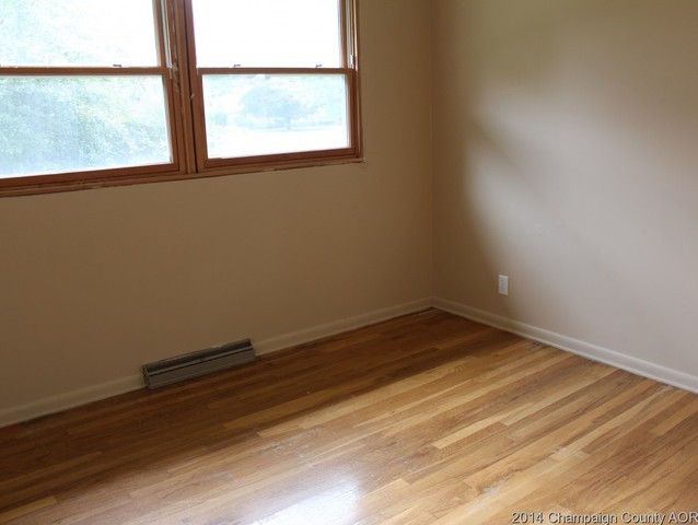 23 Moery Dr, Bement, IL 61813 photo 20