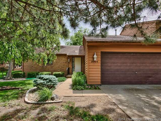 2004 Lakeside Ct, Champaign, IL 61821 photo 3