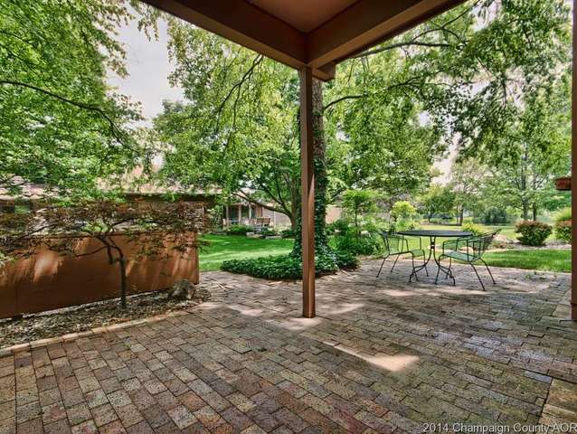 2004 Lakeside Ct, Champaign, IL 61821 photo 8
