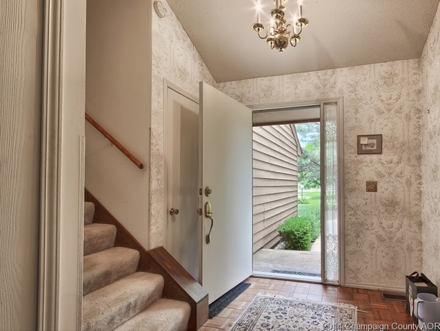 2004 Lakeside Ct, Champaign, IL 61821 photo 12