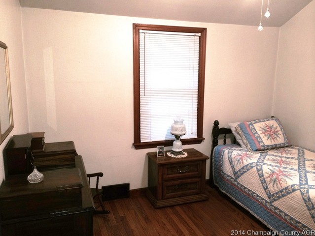 105 W Main, Sidney, IL 61877 photo 13