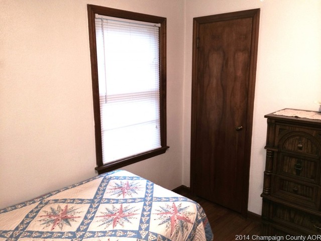105 W Main, Sidney, IL 61877 photo 10