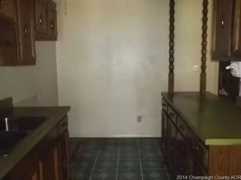 3413 S Spring St, Springfield, IL 62703 photo 4
