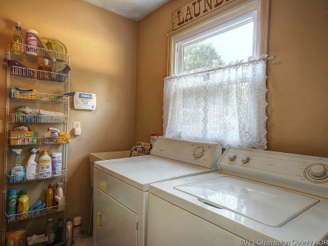 808 Devonshire, Champaign, IL 61820 photo 9