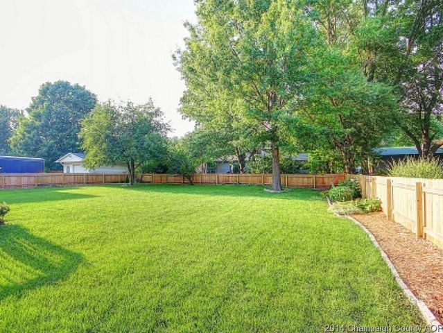 808 Devonshire, Champaign, IL 61820 photo 24