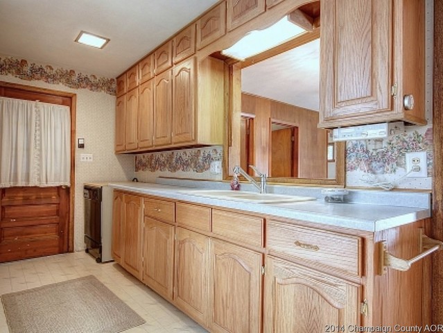 708 S Fair St, Champaign, IL 61821 photo 7