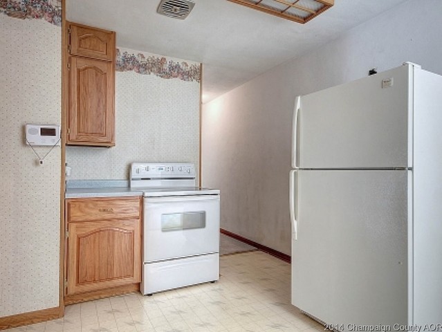 708 S Fair St, Champaign, IL 61821 photo 6