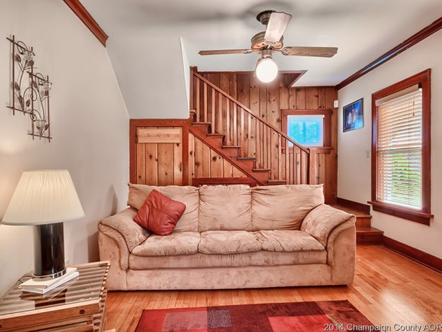 922 W Beardsley, Champaign, IL 61821 photo 5