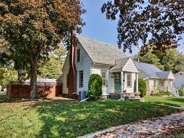 922 W Beardsley, Champaign, IL 61821 photo 2