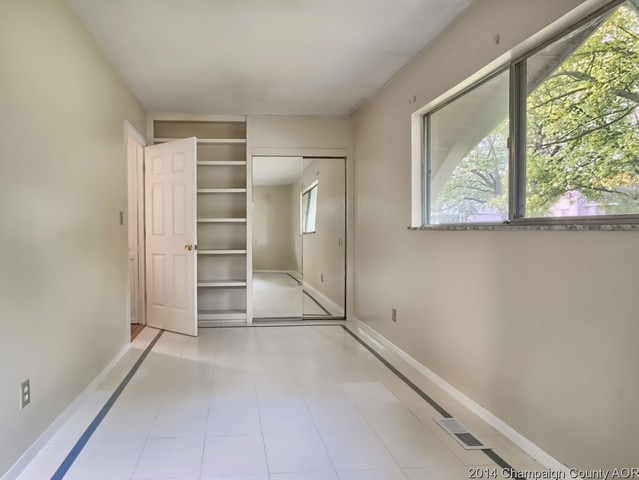 2703 Sangamon Dr, Champaign, IL 61821 photo 13