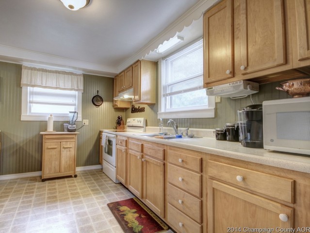 104 E Madison, Philo, IL 61864 photo 5