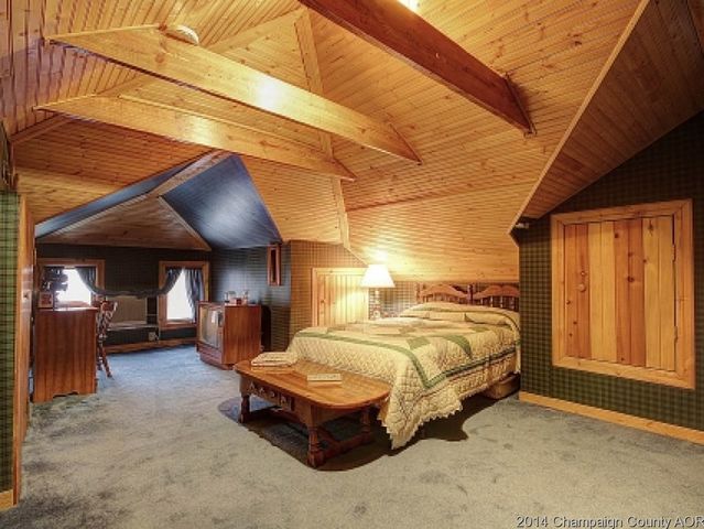 305 E Scott St, Tuscola, IL 61953 photo 16