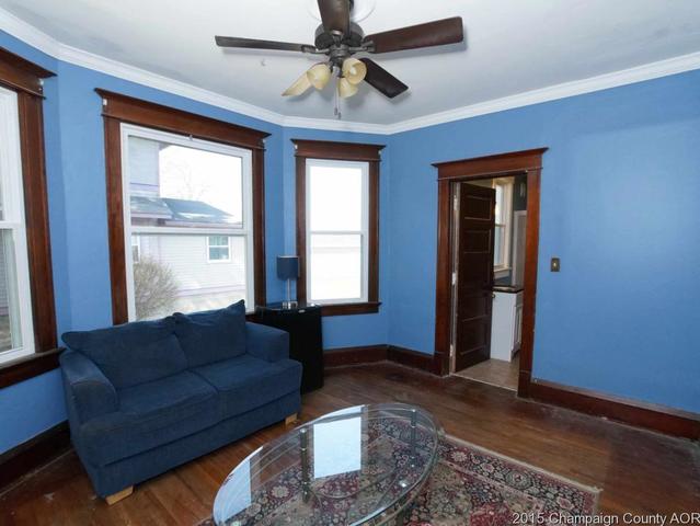 325 E Pells, Paxton, IL 60957 photo 9