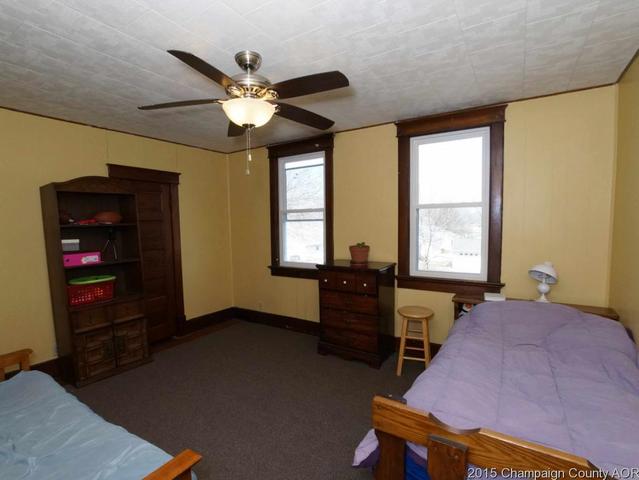 325 E Pells, Paxton, IL 60957 photo 21