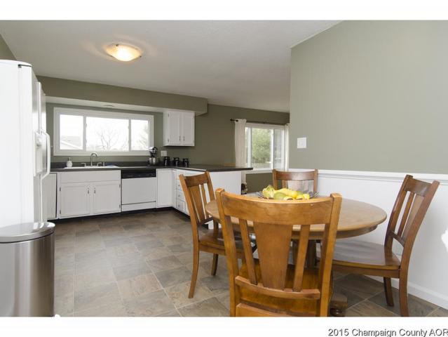 601 High Hill Rd, Philo, IL 61864 photo 10