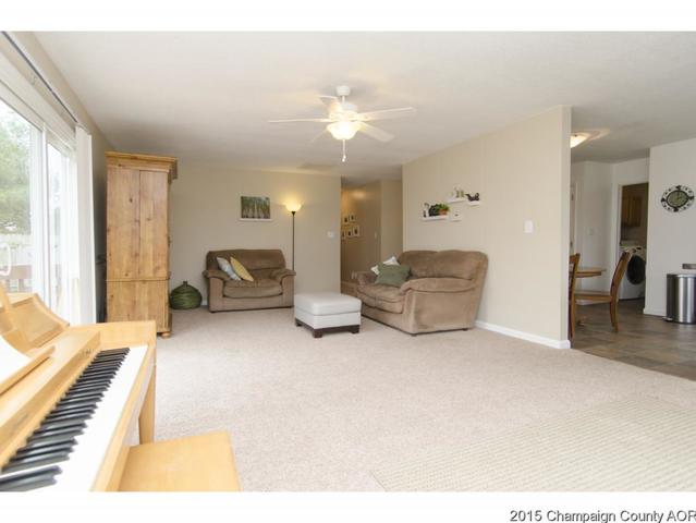 601 High Hill Rd, Philo, IL 61864 photo 5