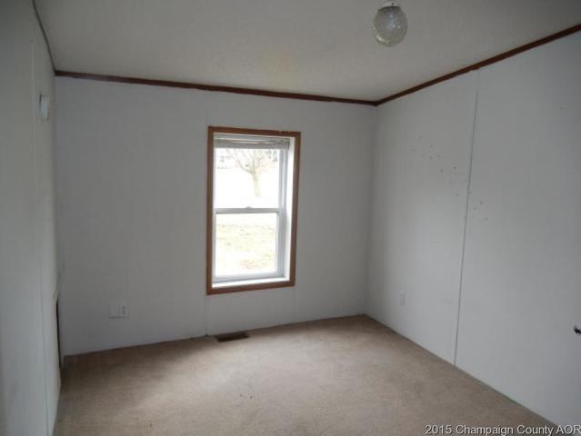 208 E North, Fairmount, IL 61841 photo 7