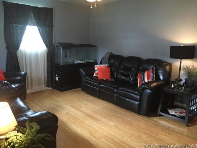 3208 York Dr, Champaign, IL 61822 photo 2
