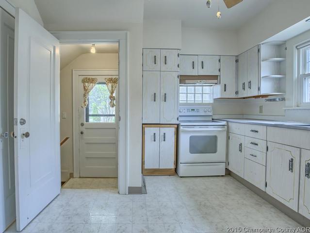 514 S Willis Ave, Champaign, IL 61821 photo 6