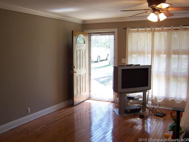 316 Weaver Ct, Loda, IL 60948 photo 4