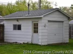 817 E Park St, Arthur, IL 61911 photo 14