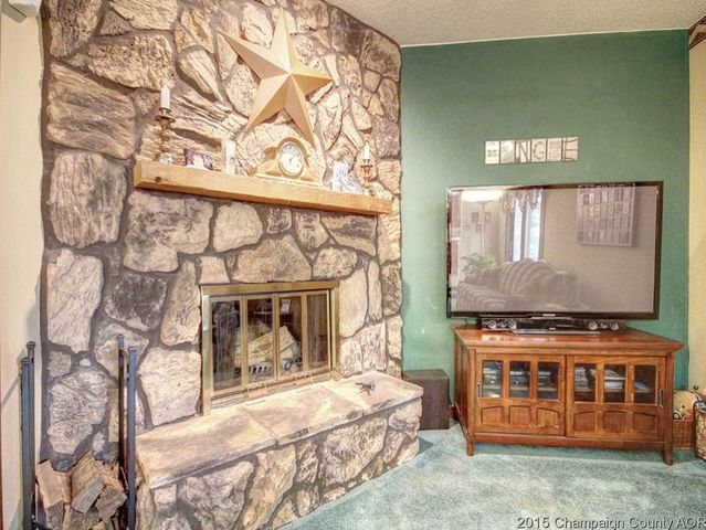 2004 Bittersweet Dr, Champaign, IL 61821 photo 14
