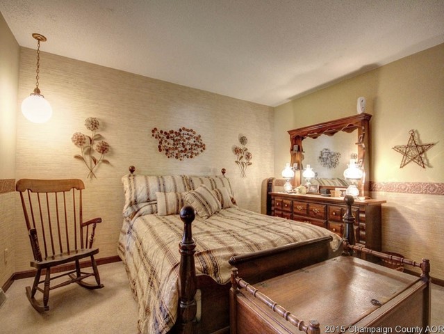 2004 Bittersweet Dr, Champaign, IL 61821 photo 16