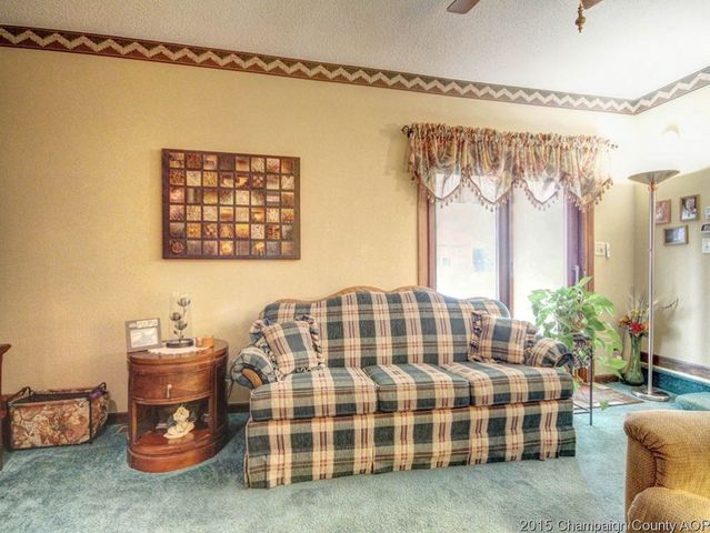 2004 Bittersweet Dr, Champaign, IL 61821 photo 15