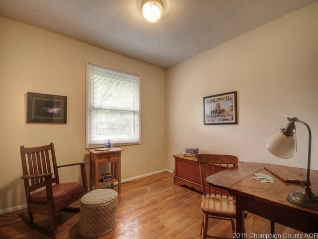 1808 S Crescent Dr, Champaign, IL 61821 photo 17
