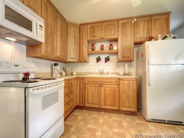 2807 Judith, Champaign, IL 61821 photo 3