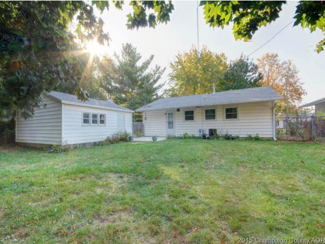 2010 Sangamon Dr, Champaign, IL 61821 photo 23