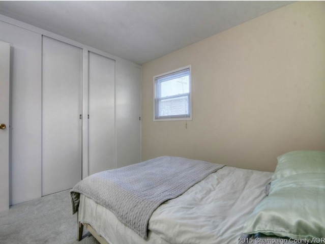 2010 Sangamon Dr, Champaign, IL 61821 photo 14
