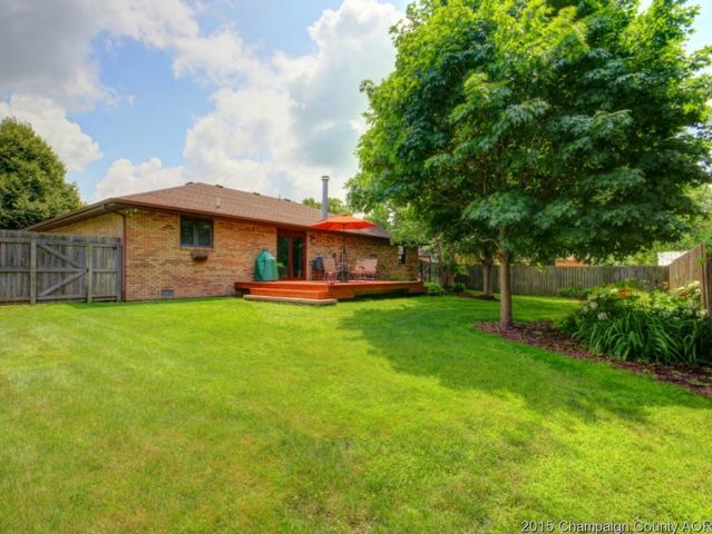 411 S Bryan St, Sidney, IL 61877 photo 4