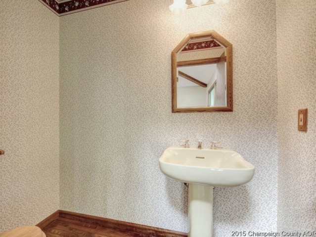 16 Dunlap Woods, Sidney, IL 61877 photo 21