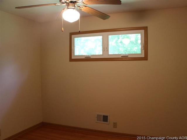 1416 Rose Dr, Champaign, IL 61821 photo 9