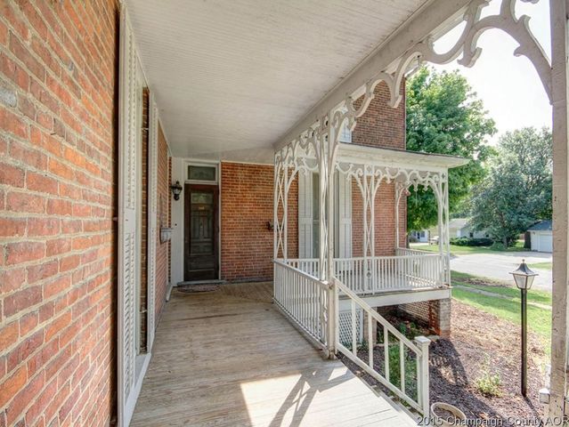 248 S Macon St, Bement, IL 61813 photo 3